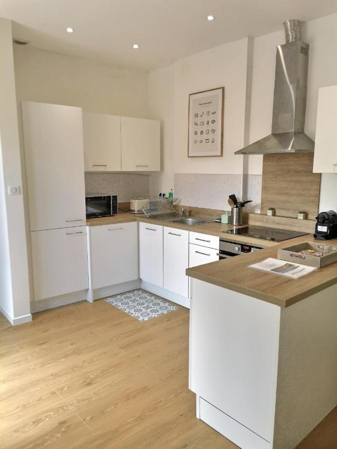Le Beau Lieu # Hyper Centre # Proche Des Quais Apartment คอญญัก ภายนอก รูปภาพ